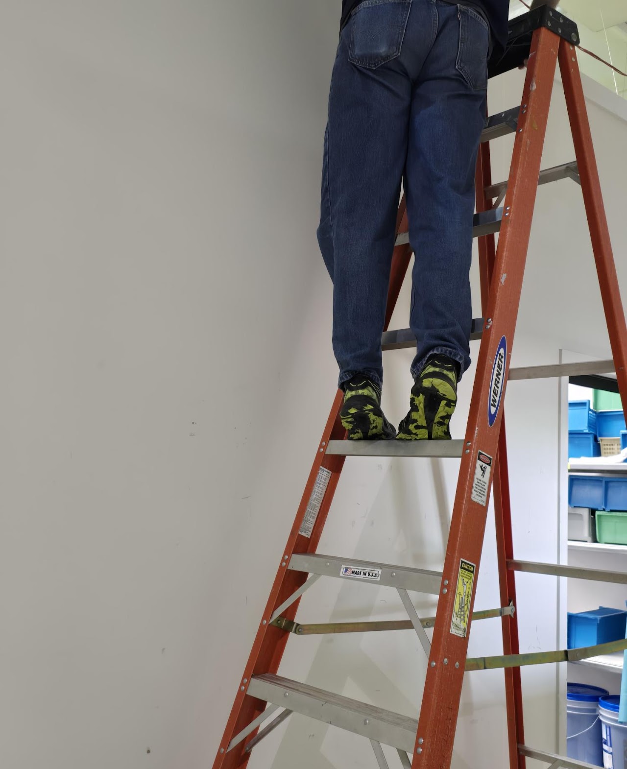 Janky moment 3: Ladder Use